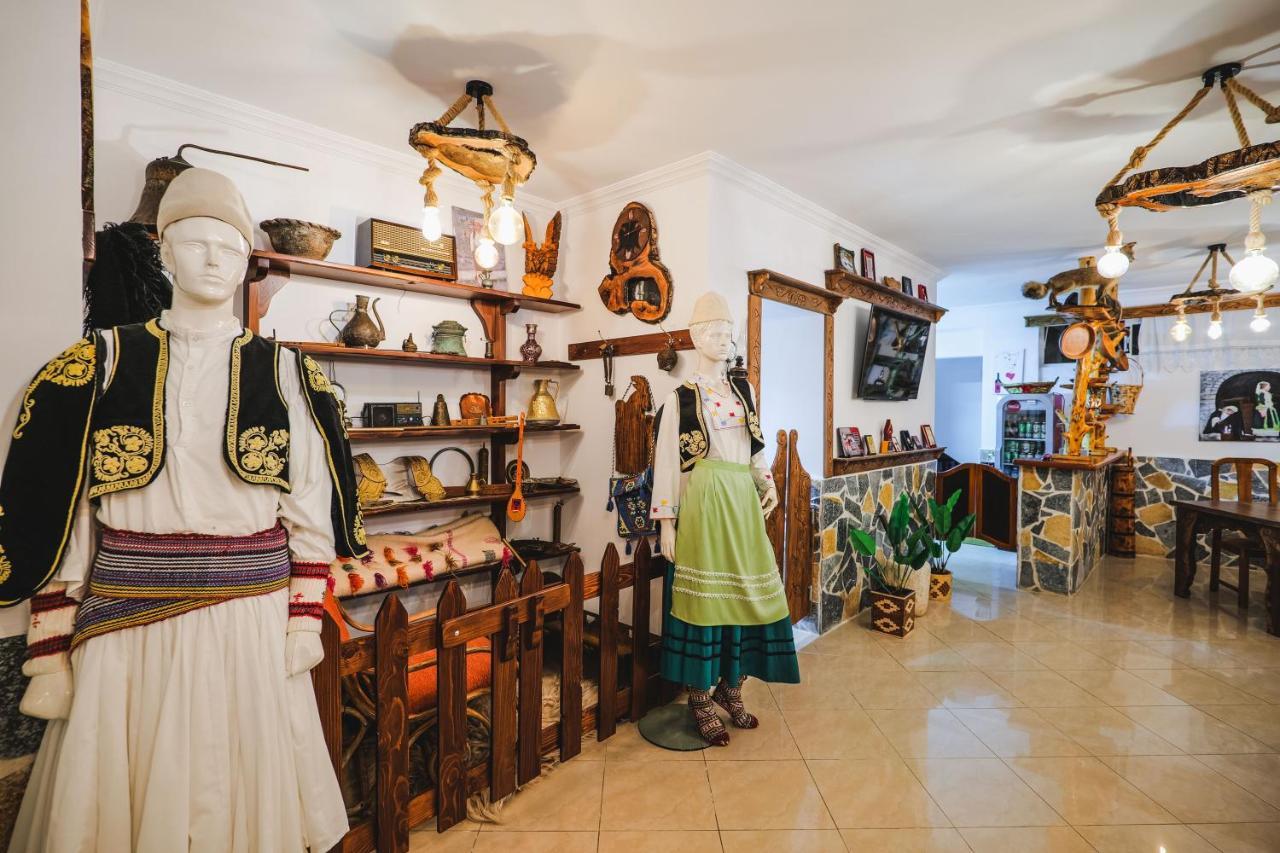 סרנדה Vila Ahmeti מראה חיצוני תמונה